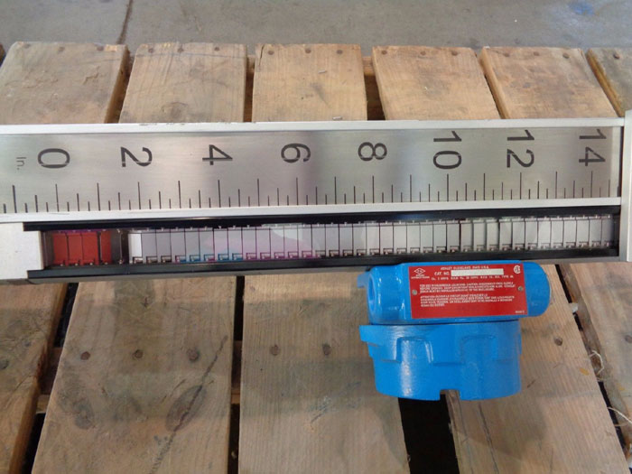 TEXAS SYSTEMS LIQUID LEVEL INDICATOR WMI-300-I-0014-C-316M-TN2-10-E-FP-WP-05-IRI