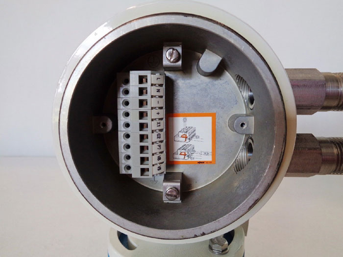 ABB MINI-MAG 1/2" MAGNETIC FLOWMETER, #10D1475YN02PL29AC11C1414E1