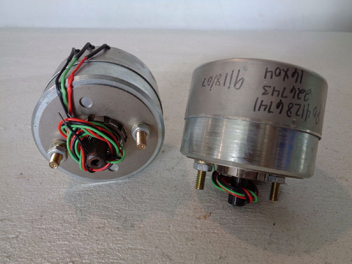 LOT OF (2) CLIFTRONICS ROTARY SOLENOID R34S263