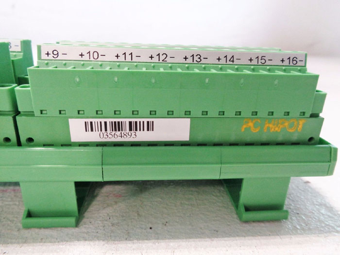 TRICONEX PHOENIX CONTANT TERMINATION RELAY OUTPUT PANEL 9668-110 W/ EDAC 516