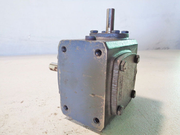 BOSTON GEAR SPEED REDUCER 713-10-G