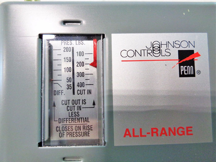 JOHNSON CONTROLS ALL RANGE PRESSURE CONTROLLER P72AA-27C