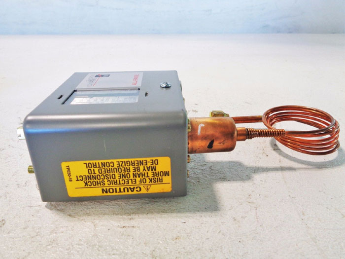 JOHNSON CONTROLS ALL RANGE PRESSURE CONTROLLER P72AA-27C