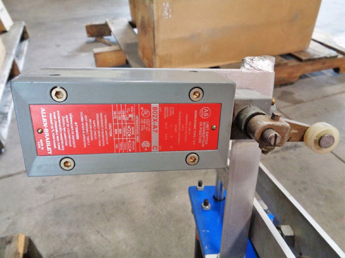 HILTON 3" KNIFE GATE VALVE H201CIST316 W/ 2 ATLAS AIR CYLINDERS A068894A