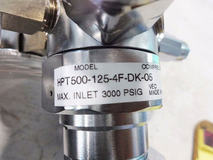 AGA COMPRESSED GAS REGULATOR HPT500-125-4F-DK-05