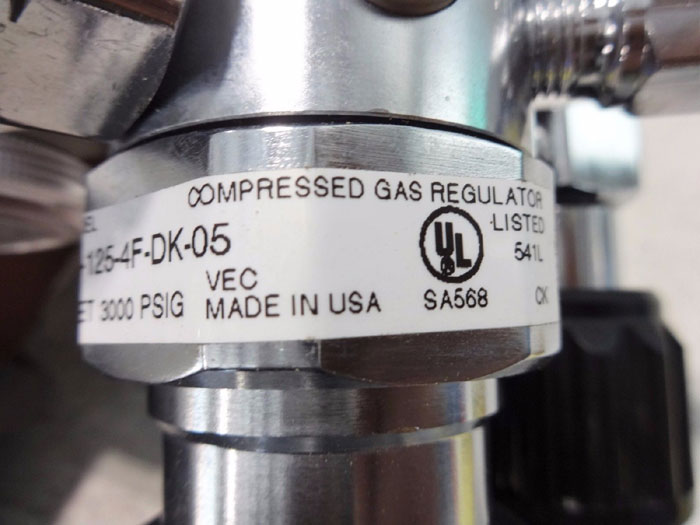 AGA COMPRESSED GAS REGULATOR HPT500-125-4F-DK-05