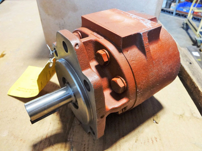 GEARTEK HYDRAULIC GEAR PUMP LPD20L-2B   06504989