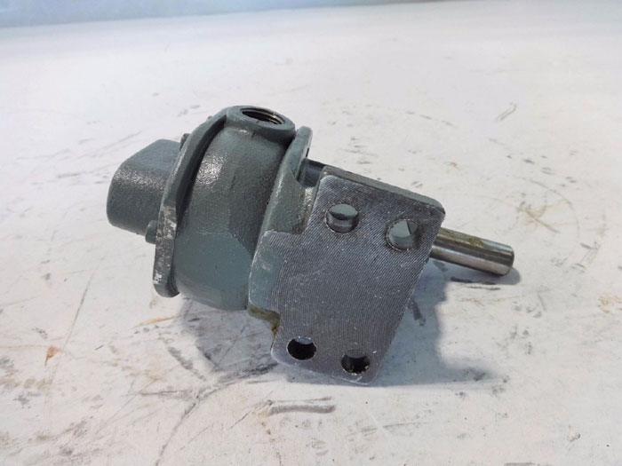 BROWN & SHARPE ROTARY GEAR PUMP 1S