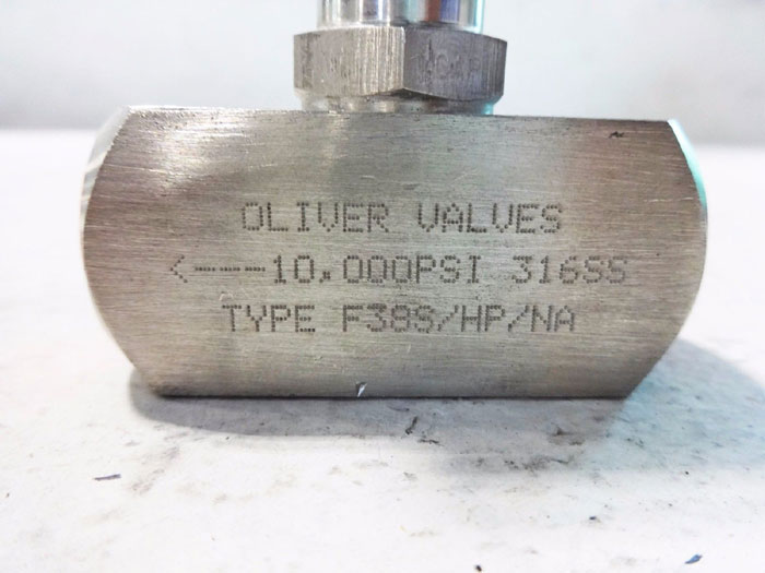 LOT OF (5) OLIVER 3/8" 10,000 PSI 316SS ISOLATING NEEDLE VALVES F38S/HP/NA