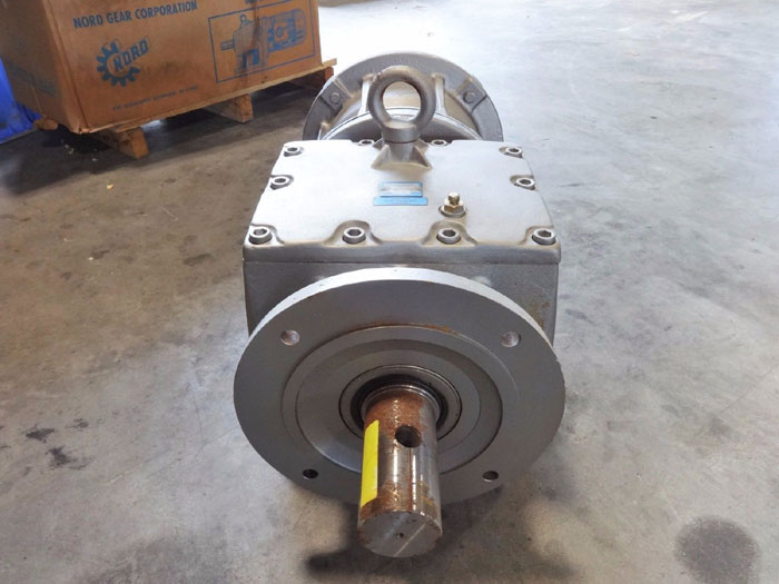 NORD HELICAL INLINE GEARBOX SK 72F VL N320TC