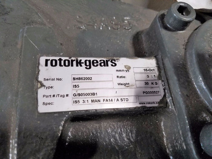 ROTORK MULTI-TURN GEARBOX IS5