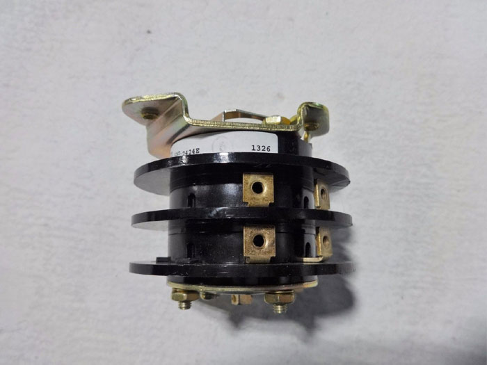 ELECTROSWITCH SERIES 24 ROTARY SNAP SWITCH 2424E