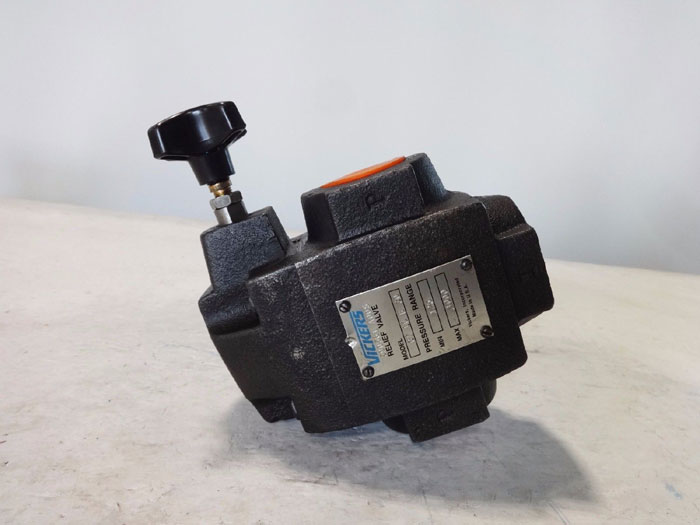 VICKERS 1-1/4" HYDRAULIC RELIEF VALVE CT 10 B 30