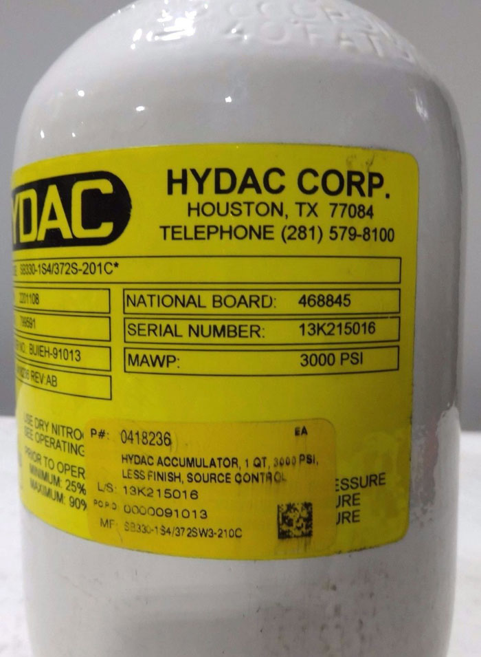 HYDAC 1 QUART BLADDER ACCUMULATOR SB330-1S4/372S-201C* PART 2201108