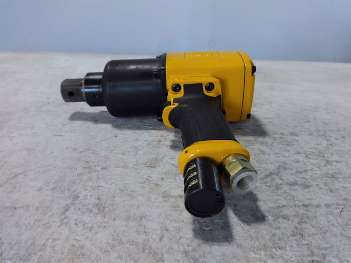 ATLAS COPCO 1" AIR IMPACT WRENCH LMS 61 HR25