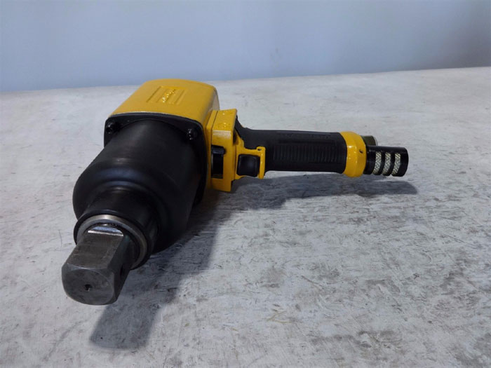 ATLAS COPCO 1" AIR IMPACT WRENCH LMS 61 HR25