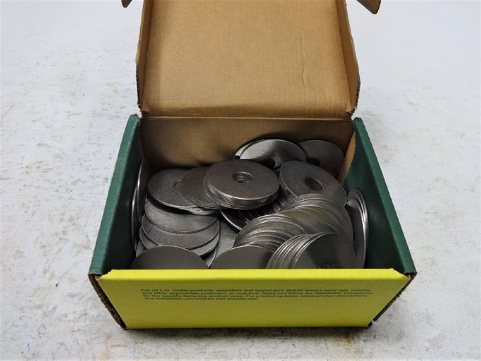 LOT OF (3) 100-PC BOXES DOTTIE 1/2" x 2" STAINLESS STEEL FENDER WASHERS FENWS122