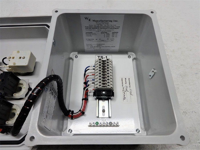 ALLIED MOULDED PRODUCTS NEMA 4X WALL MOUNT CONTROL PANEL ENCLOSURE AM1086RT