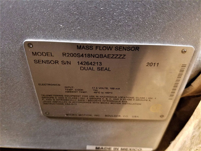 MICRO MOTION CORIOLIS MASS FLOW METER 2" 150#  R200S418NQBAEZZZZ     (C)