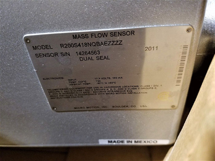 MICRO MOTION MASS FLOW METER 2" 150#  R200S418NQBAEZZZZ     (D)