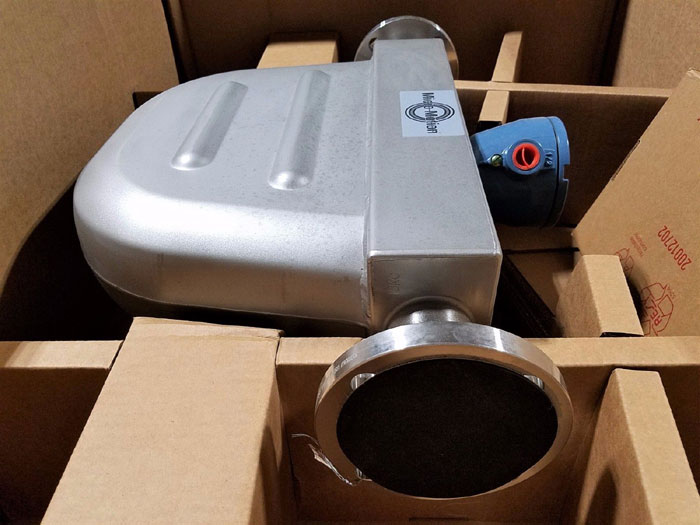 MICRO MOTION MASS FLOW METER 2" 150#  R200S418NQBAEZZZZ     (E)