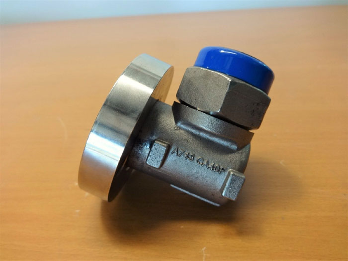 SPIRAX SARCO UTD52L COOL BLUE THERMODYNAMIC STEAM TRAP W/ SWIVEL CONNECTOR