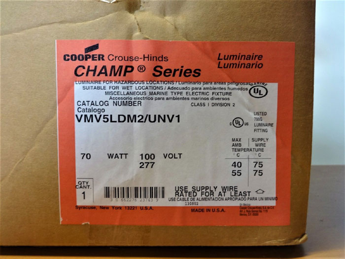 COOPER CROUSE-HINDS CHAMP SERIES LED LUMINAIRE VMV5LDM2/UNV1