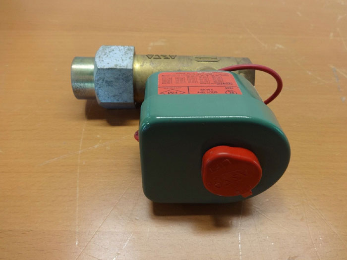 ASCO RED HAT 1/2" BRASS SOLENOID VALVE 8266D85V