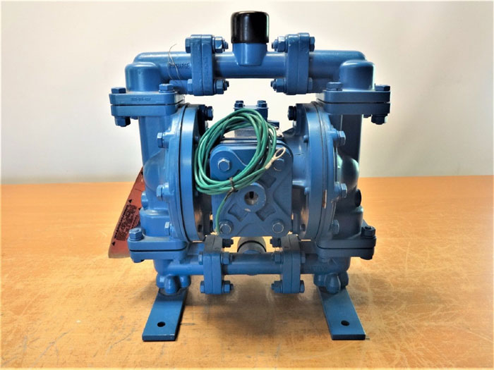 SANDPIPER 1/2" AIR DOUBLE DIAPHRAGM PUMP 125 PSI, S05B1A2TANS700.