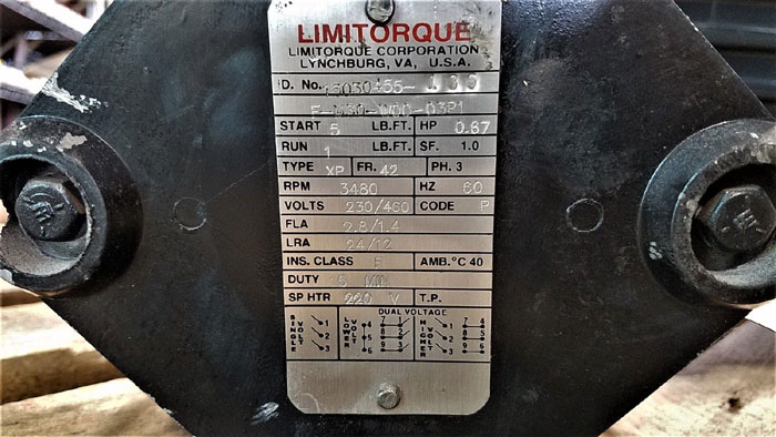 LIMITORQUE L-120-10 ACTUATOR w/ LIMITORQUE MOTOR P/N: F-M30-W00-03P1