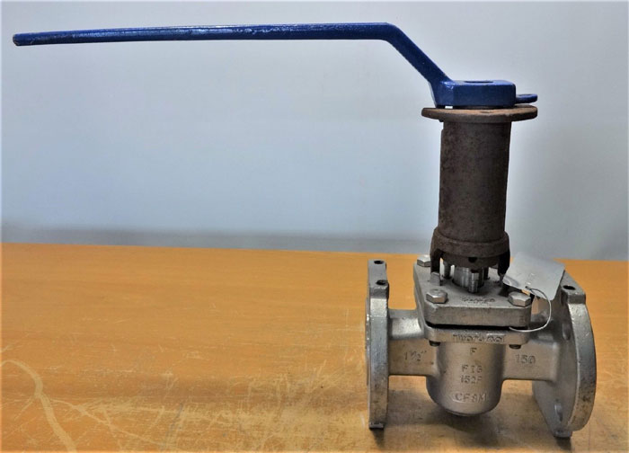 FLUOROSEAL 11/2" 150 RF CF8M PLUG VALVE FIG. 152F