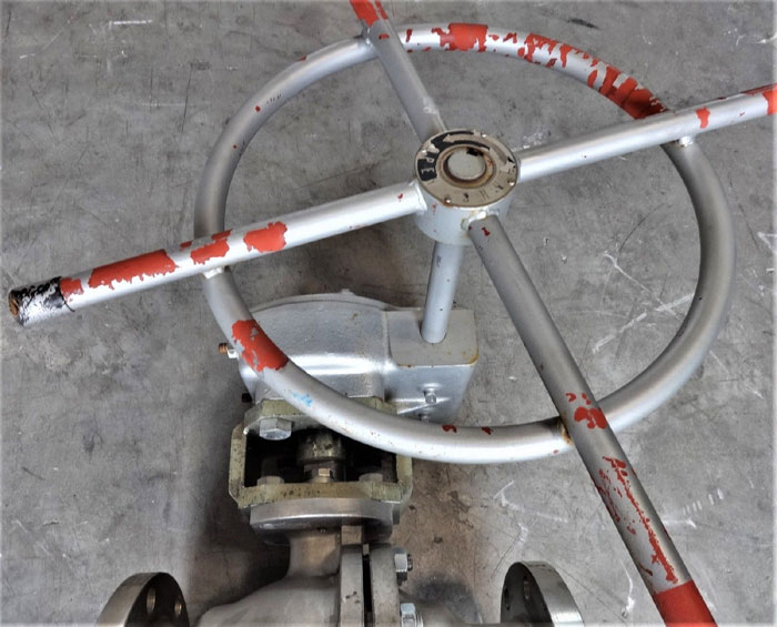 PENTAIR KTM 6" 150# CF8M GEAR OPERATED SPLIT BODY BALL VALVE EB11M / EB100