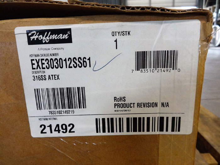 HOFFMAN STAINLESS ENCLOSURE EXE303012SS61 PANEL CP3030G & GLAND PLATE GP2412SS6