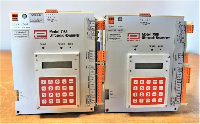 LOT OF (2) PANAMETRICS 7168 ULTRASONIC FLOWMETER 7168-22-3011-S