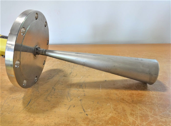 VEGA VEGAPULS 62 TYPE PS62.UXEAM2HKNXX W/ HORN ANTENNA & 6