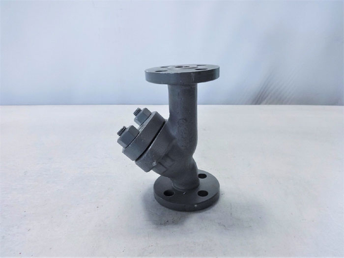MUELLER 3/4" 150# RF WCB FLANGED Y-STRAINER VALVE