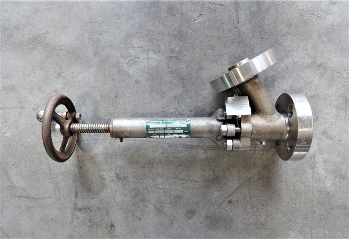 STRAHMAN 1" STAINLESS STEEL SAMPLING VALVE W/ 1" 1500# FLANGES