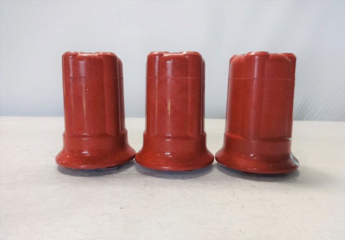 LOT OF (3) ROCHLING GLASTIC INSULATOR FG44640-15-15KV-10