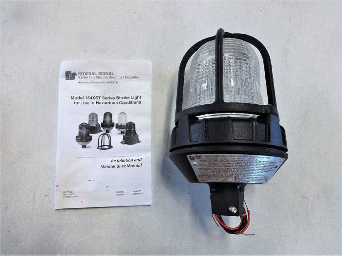 FEDERAL SIGNAL CLEAR STROBE LIGHT FOR HAZARDOUS LOCATIONS #154XST-1224C