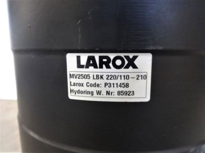 LAROX MINIMAX HYDRAULIC CYLINDER MV2505 LBK 220/110-210, CODE# P311458