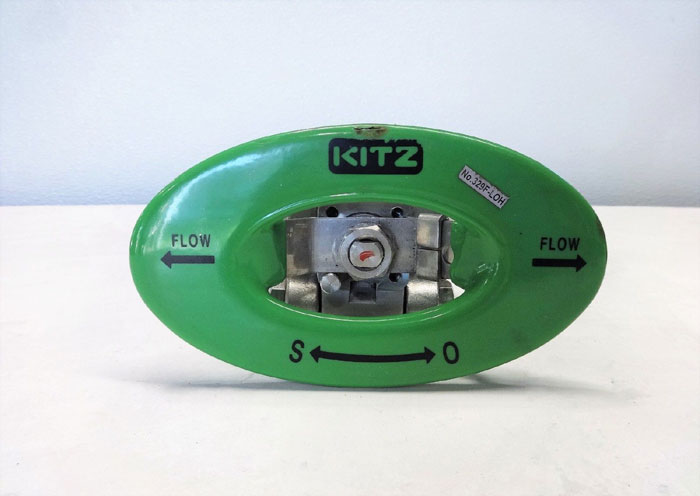 KITZ 1" NPT 3-PIECE BALL VALVE, CF8M, 1500 WOG, OVAL HANDLE, FIG# AKU3TFZM-FSO