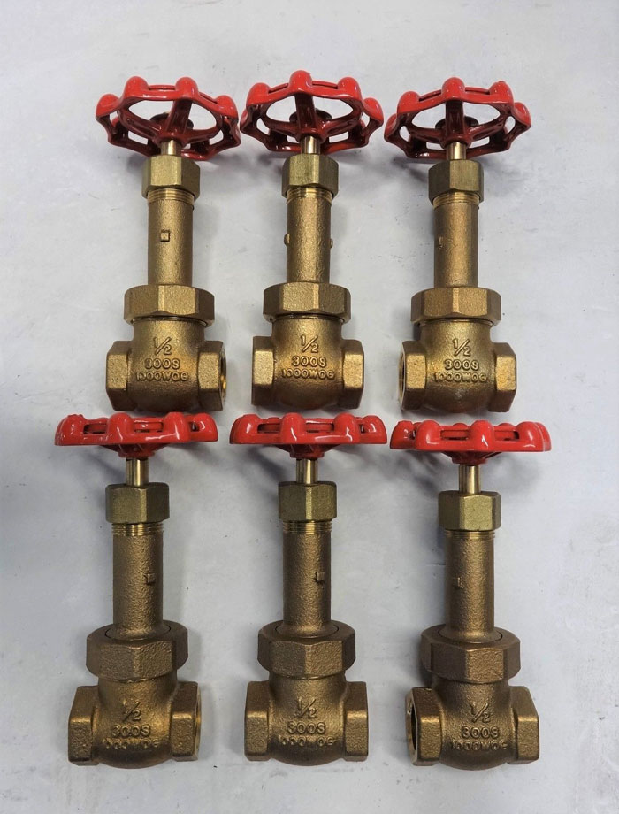 BOX OF (6)pcs KITZ 1/2" NPT CLASS 300 BRONZE GATE VALVES, 1000 WOG, AK300LU