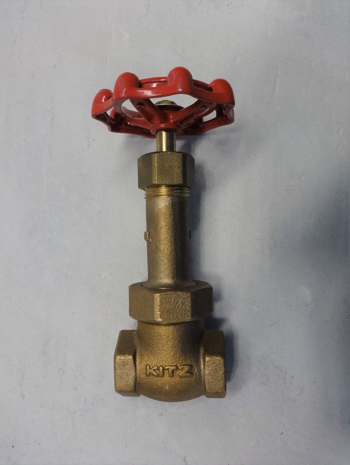 BOX OF (6)pcs KITZ 1/2" NPT CLASS 300 BRONZE GATE VALVES, 1000 WOG, AK300LU