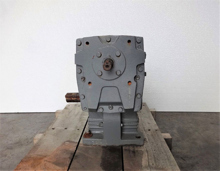 Nuttall Gear Delroyd Gearbox HE35-120-B1, 124.3 Ratio