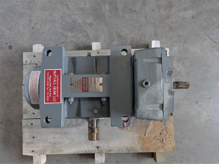 Nuttall Gear Delroyd Gearbox HE35-120-B1, 124.3 Ratio