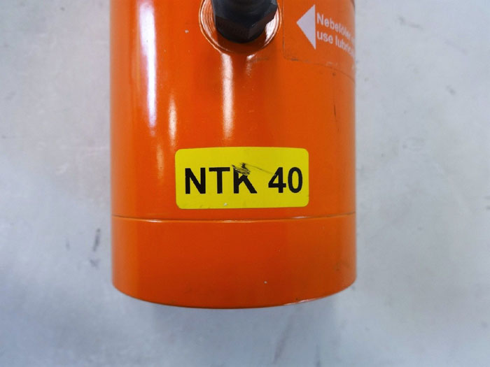 Netter Vibration Piston Vibrator NTK 40