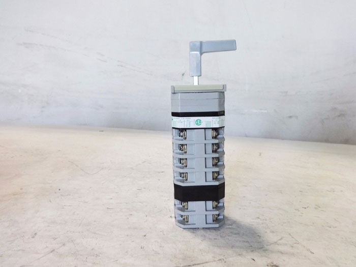 ELECTROSWITCH ROTARY CIRCUIT BREAKER CONTROL SWITCH 20KD58