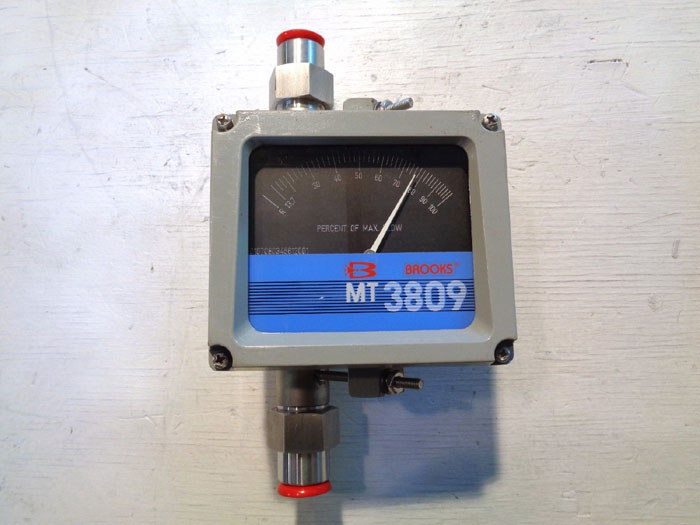 BROOKS 1/2" MT3809 VARIABLE AREA FLOW METER 3809E12C1JAAAA1