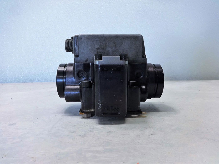 Moog Servo Valve 72-103