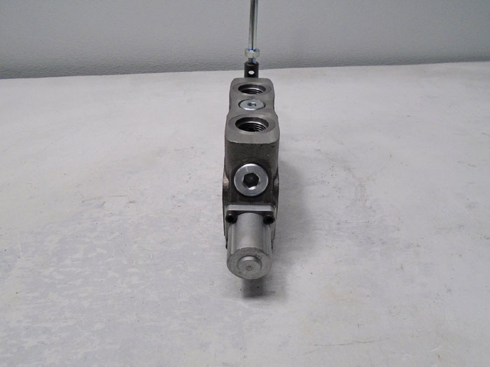 Walvoil Slice Valve #7GHI510251